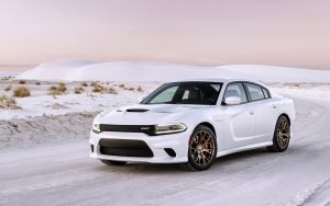 Dodge SRT in de sneeuw